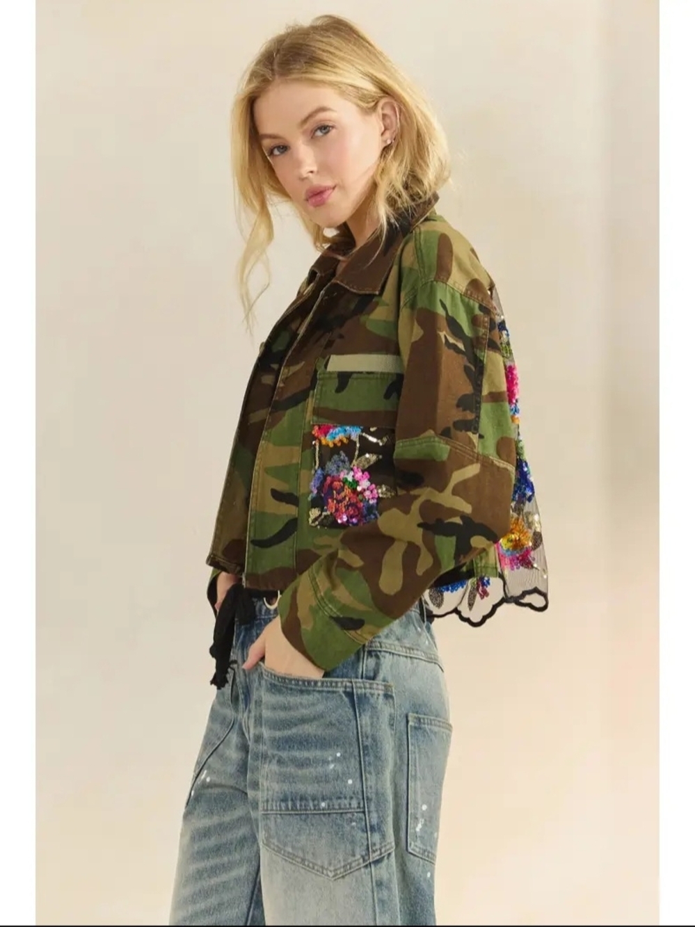 Camo Embellished Cropped Jacket - Green By Veveret